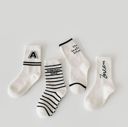 Basic BW Socks (Set of 4)